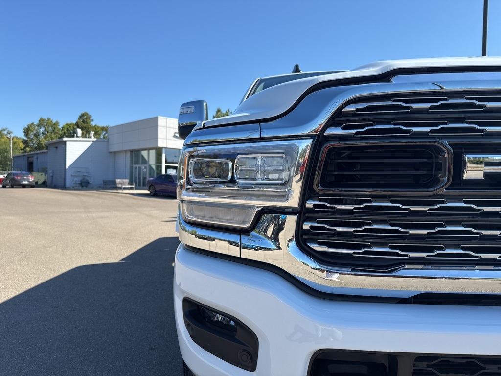 2024 Ram 2500 Limited photo 6