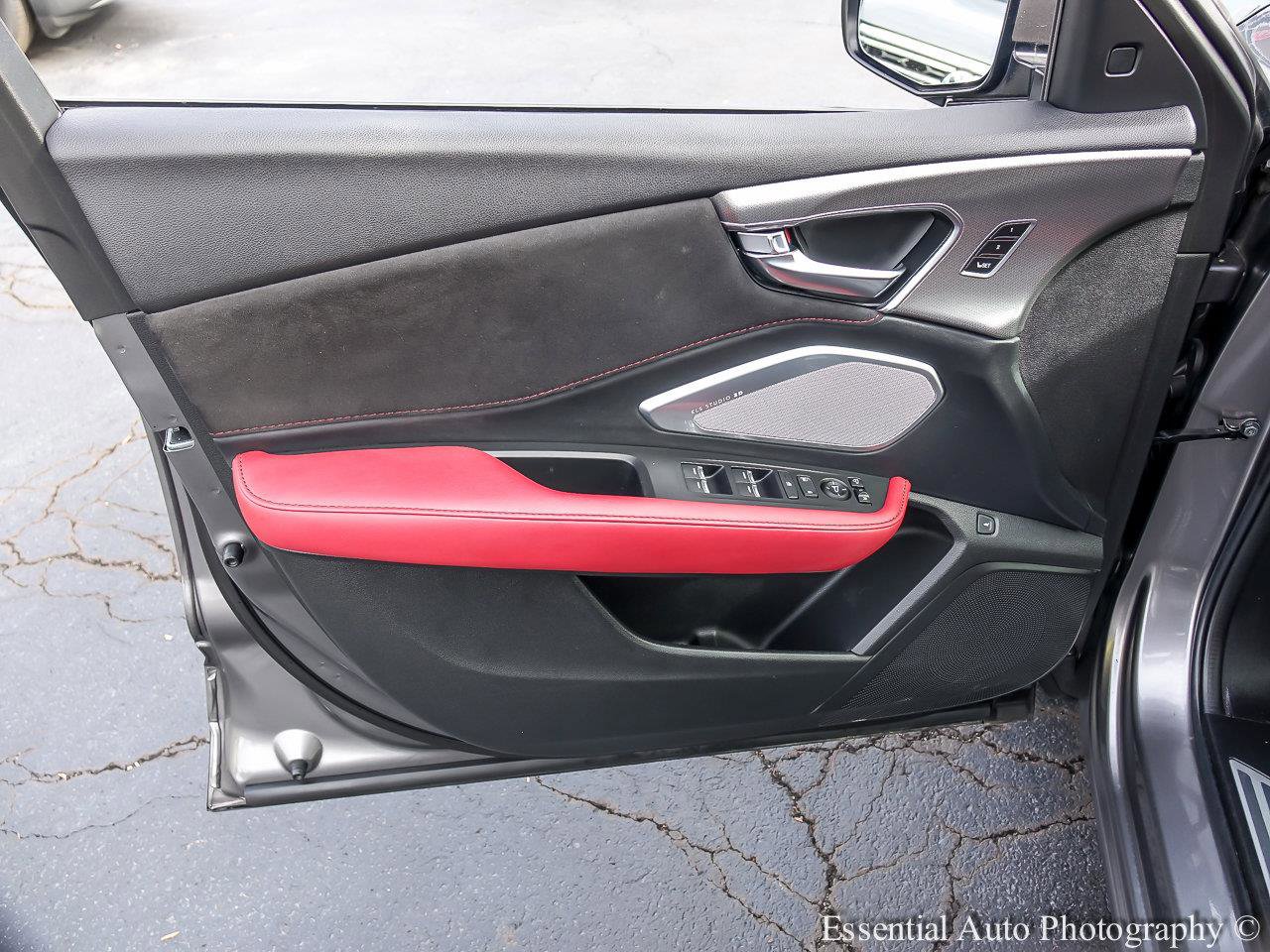 2023 ACURA RDX - Image 20