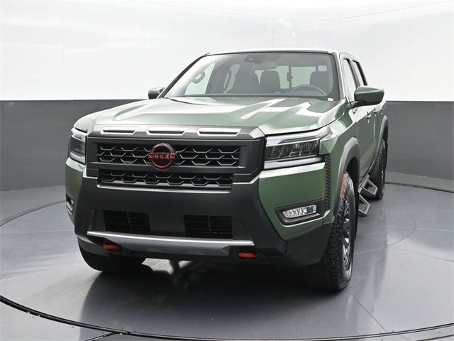 2025 Nissan Frontier PRO-X photo 2