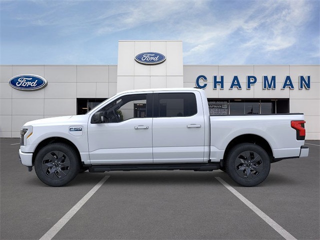 2025 Ford F-150 Lightning photo 3