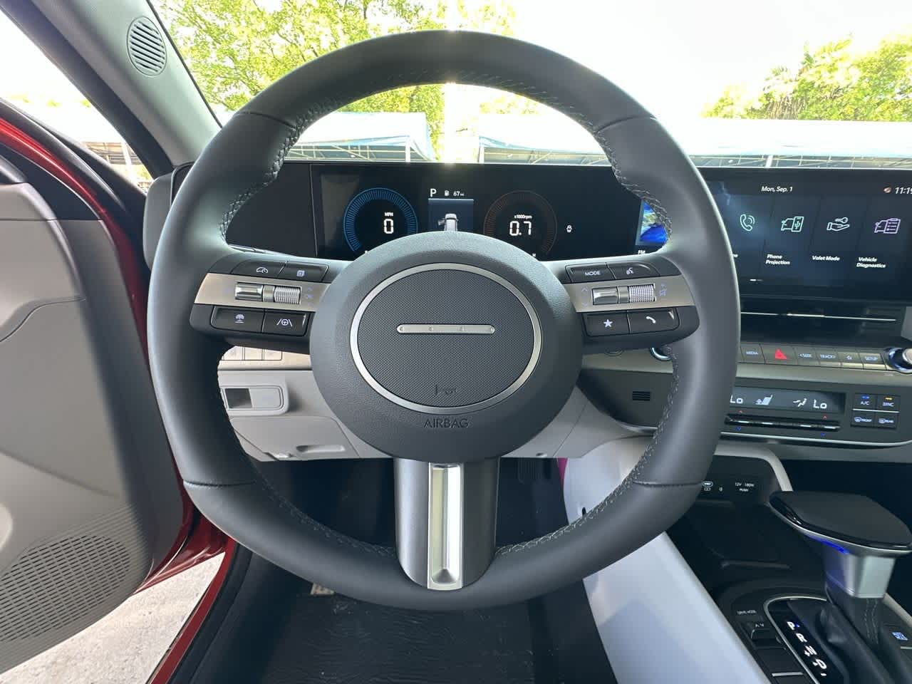 2026 Hyundai Kona SEL photo 15