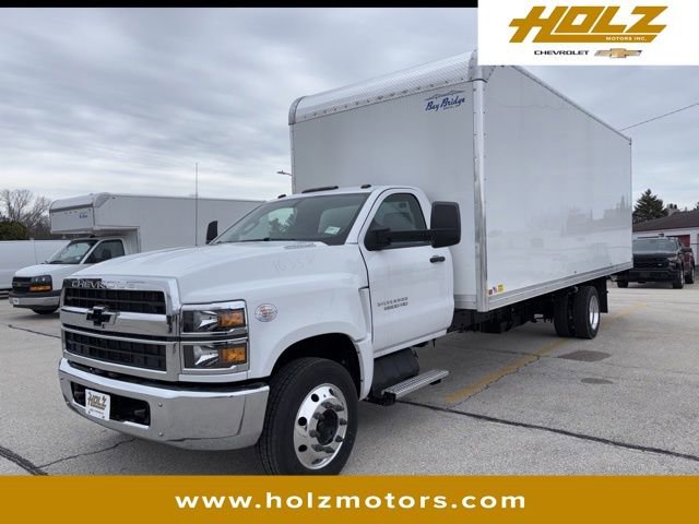 2024 Chevrolet Silverado 4500 Medium Duty Chassis Cab Work Truck's photo