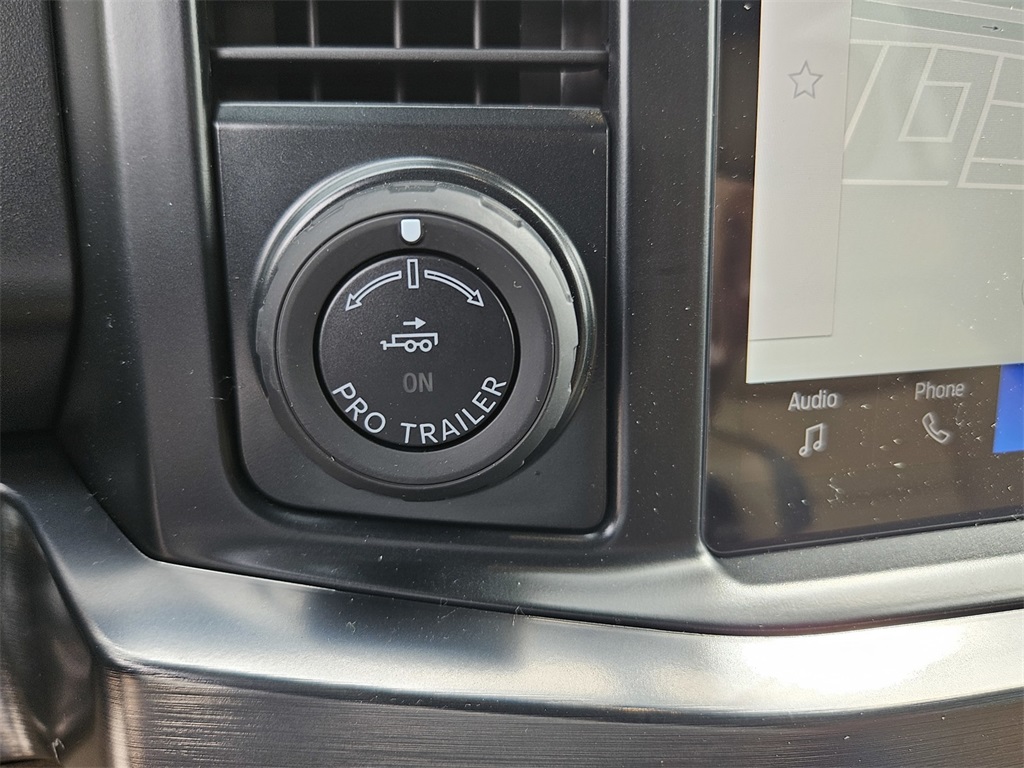 2025 Ford F-250 Lariat photo 19