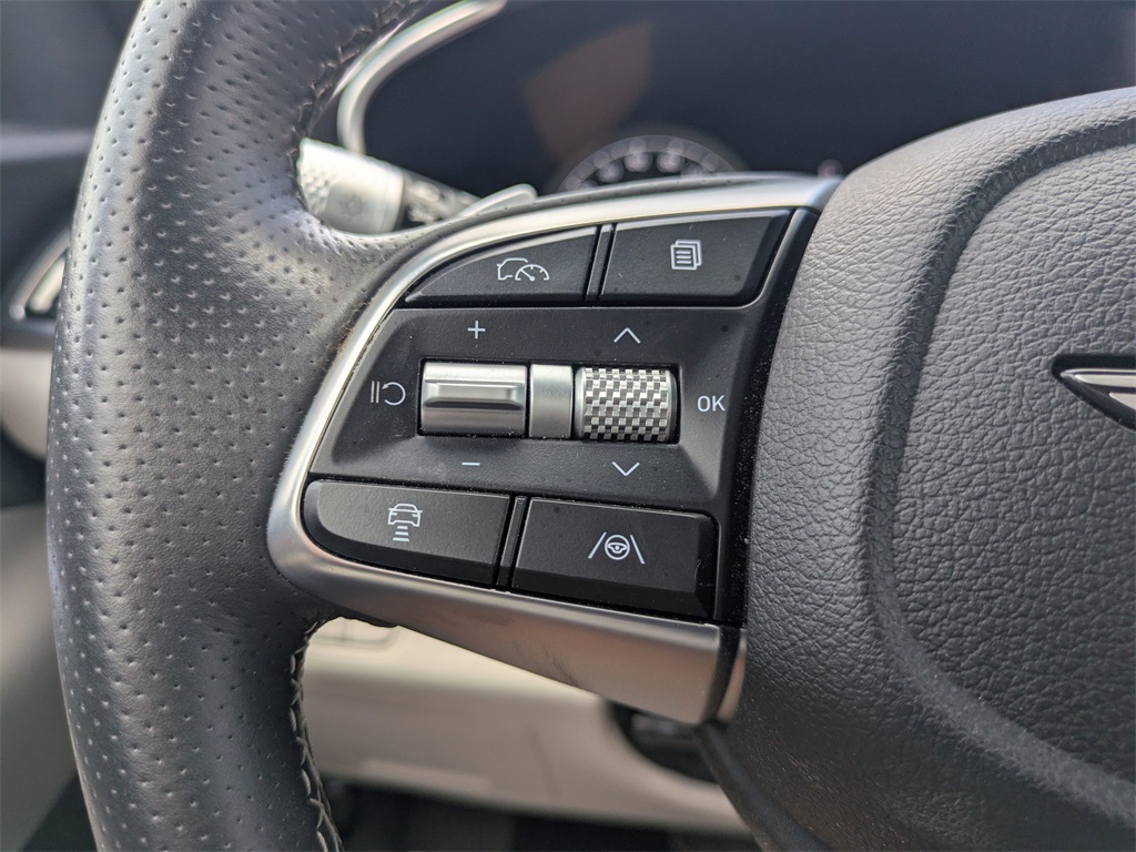 2025 Genesis G70 2.5T photo 26