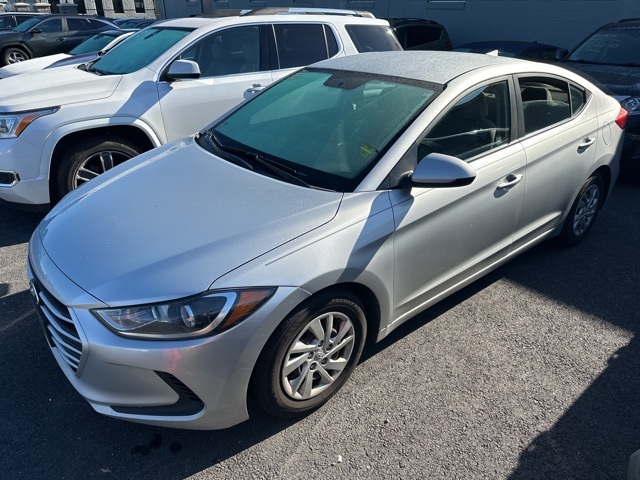 2018 Hyundai Elantra SE photo 3