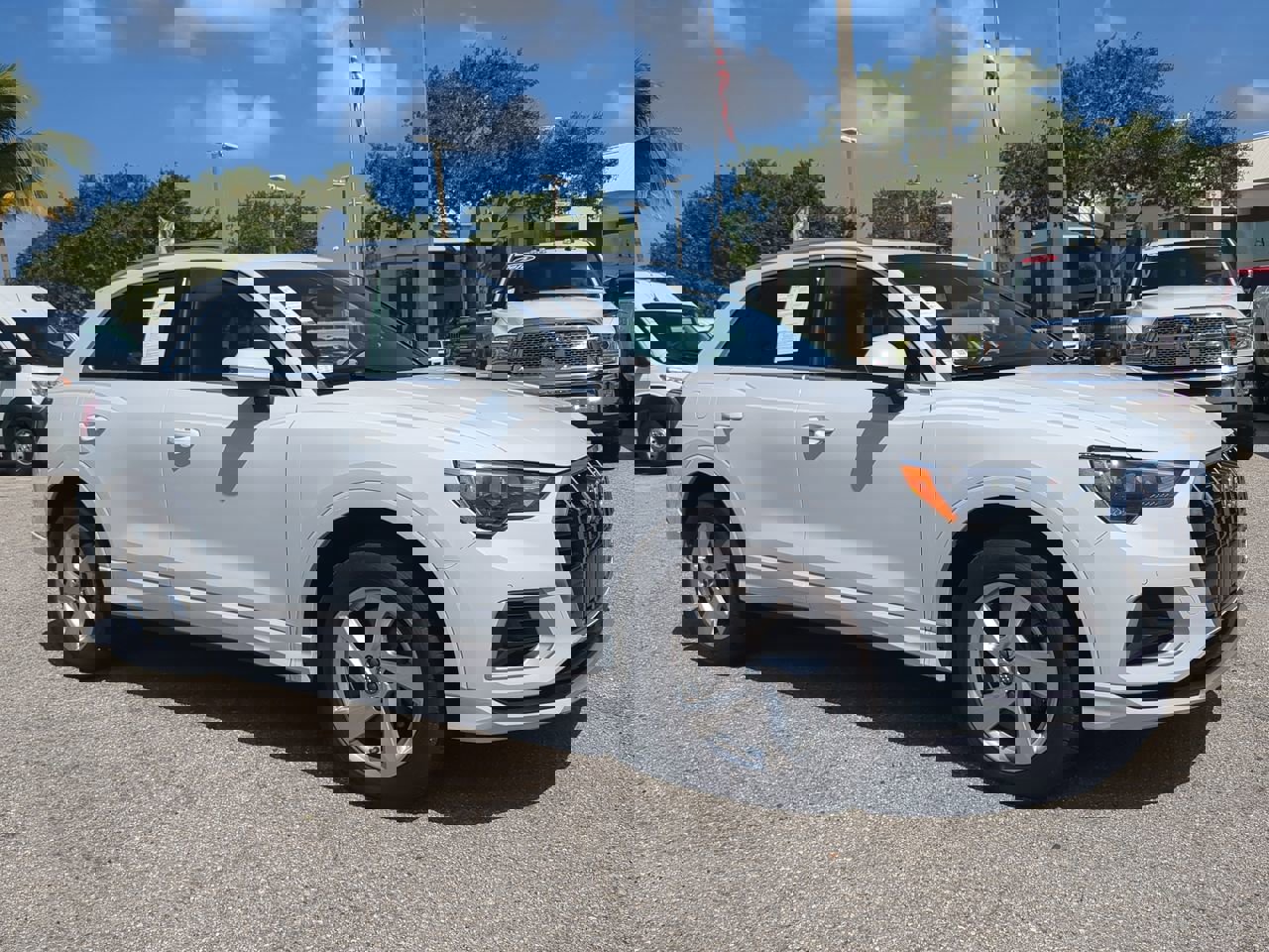WA1AECF3XK1079502