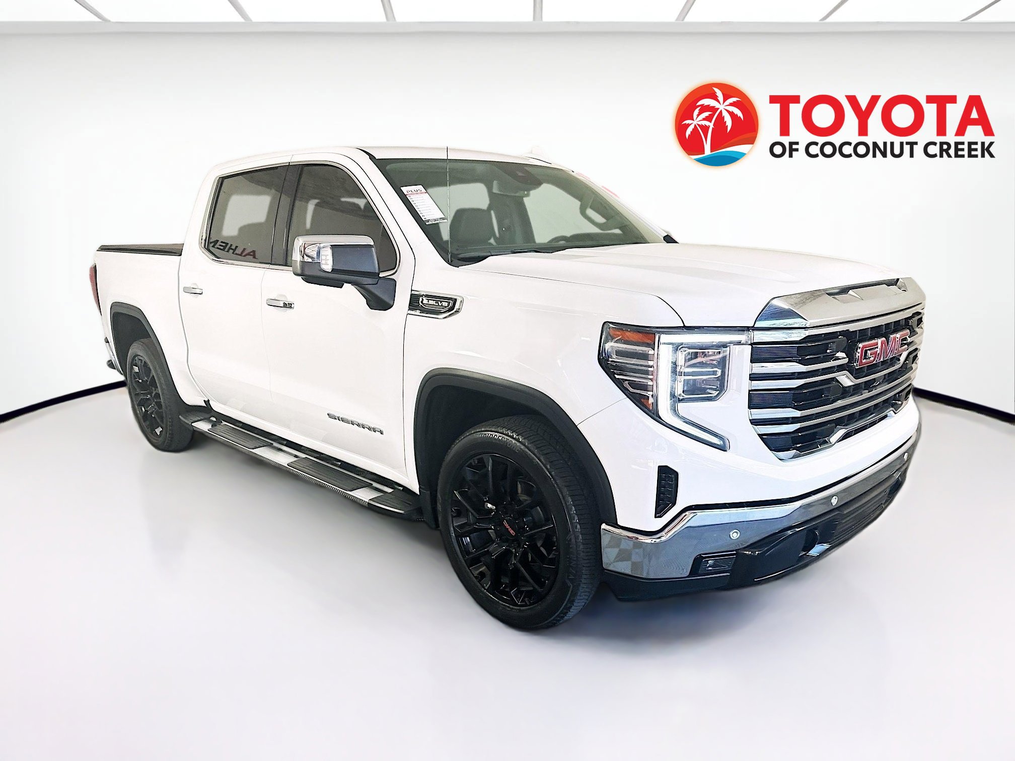 2023 GMC Sierra 1500 SLT