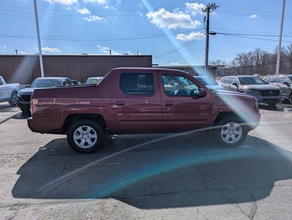 Used 2006 Honda Ridgeline RTL with VIN 2HJYK16576H522923 for sale in Dover, OH