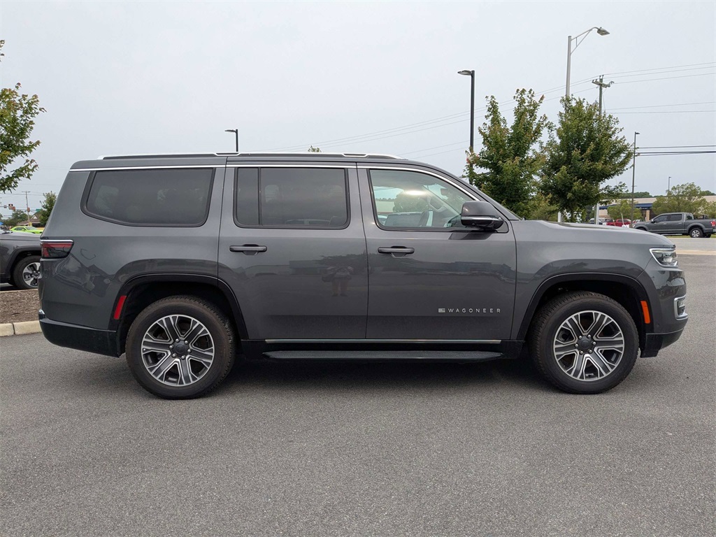 2024 Jeep Wagoneer Base photo 3