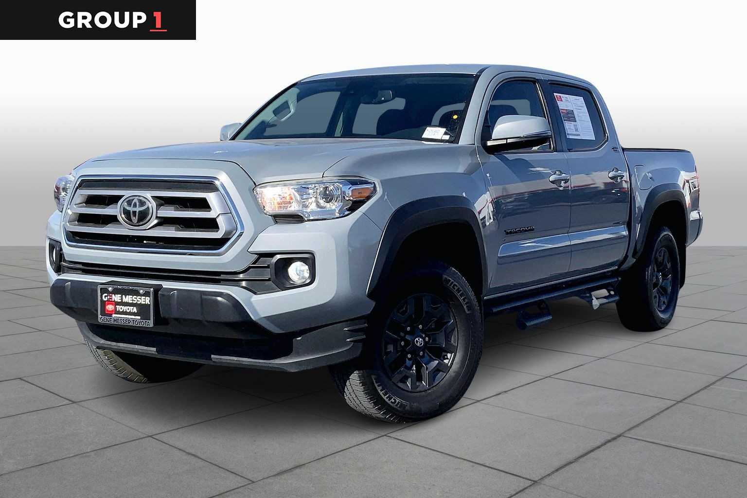 2021 Toyota Tacoma SR5's photo