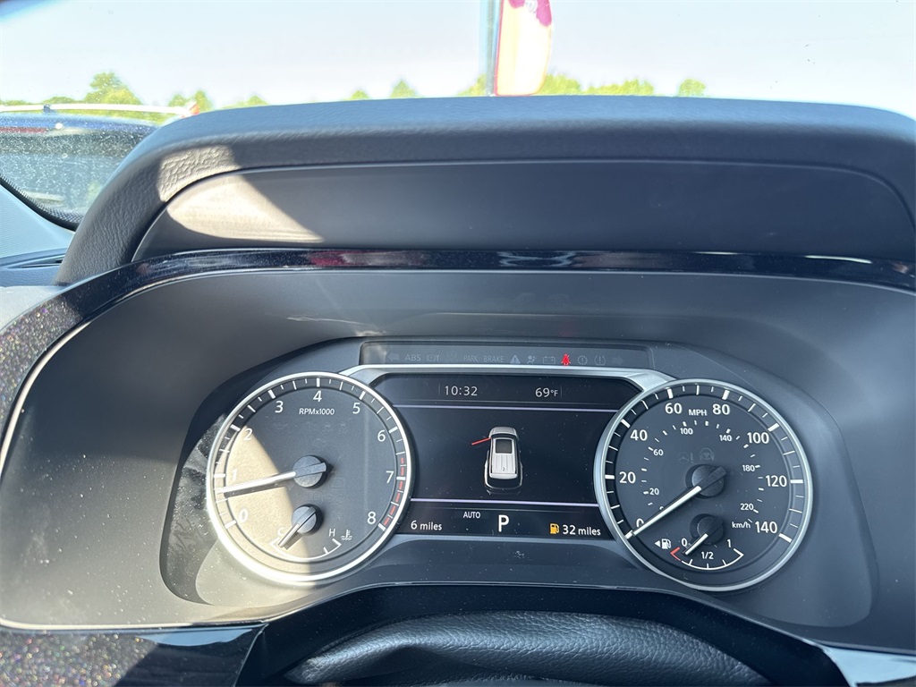 2025 Nissan Pathfinder SL photo 19
