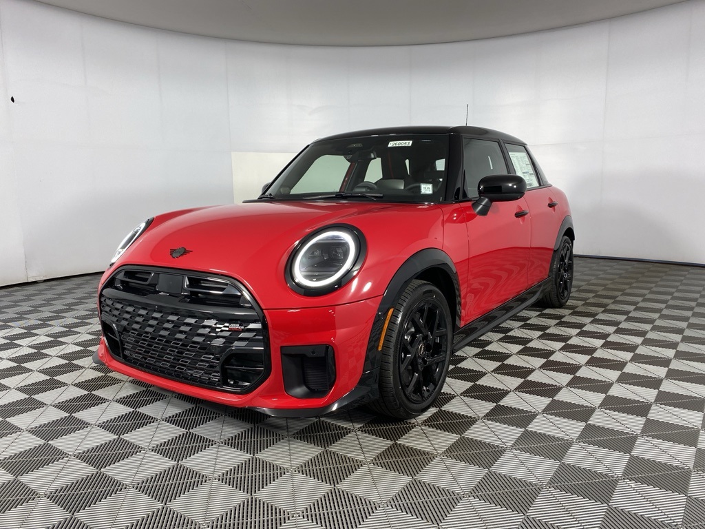 2026 Mini Cooper 4 Door Hardtop S Iconic photo 3