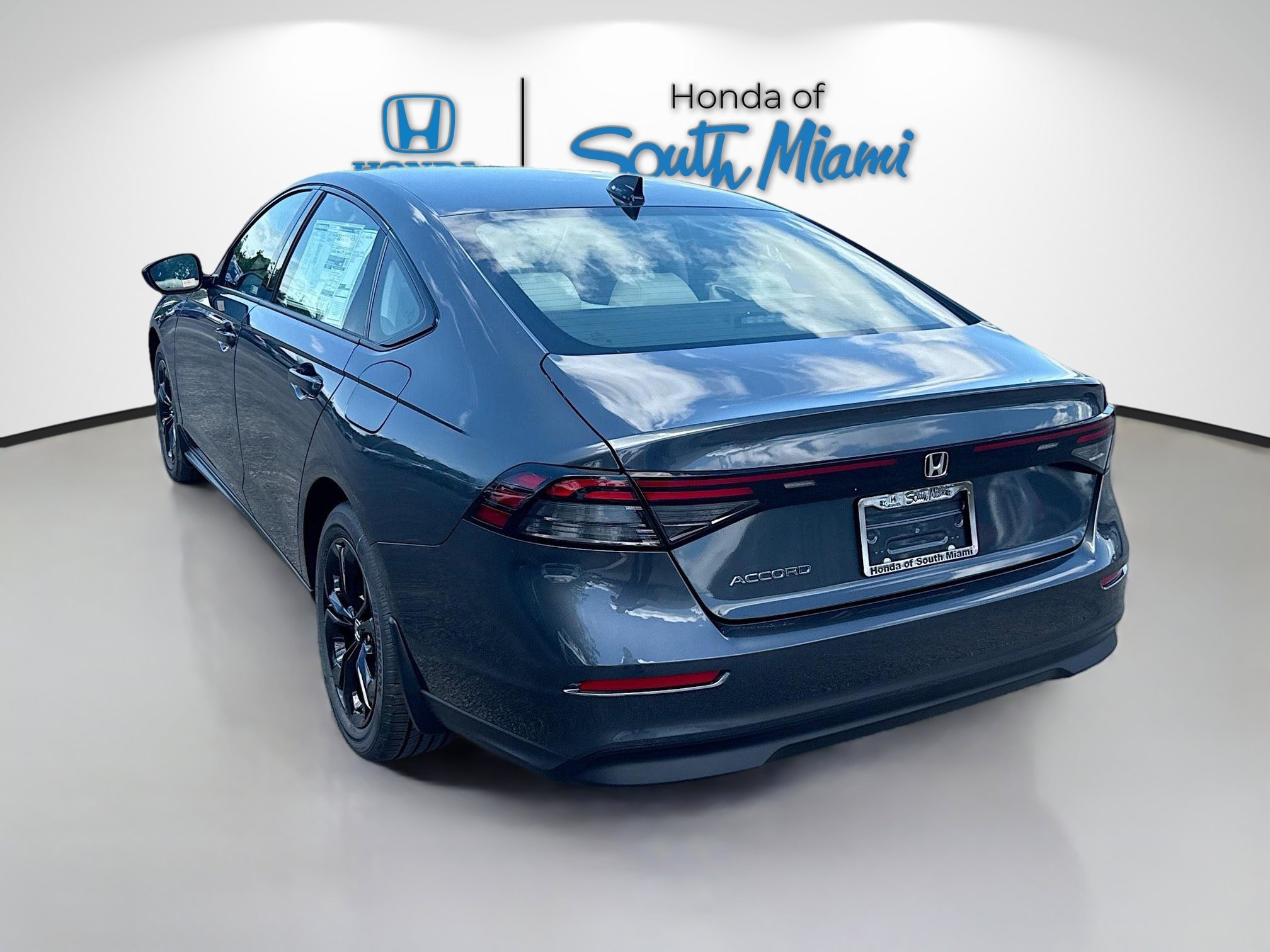 2025 Honda Accord SE photo 4