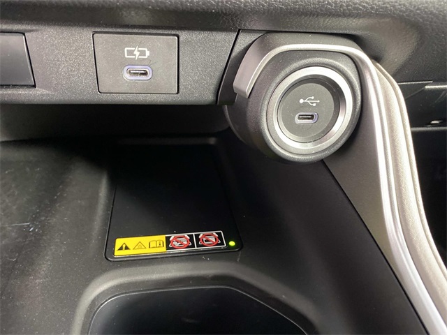 2024 Toyota Highlander Hybrid XLE photo 19