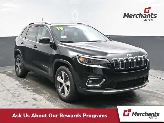 2019 Jeep Cherokee Limited's photo