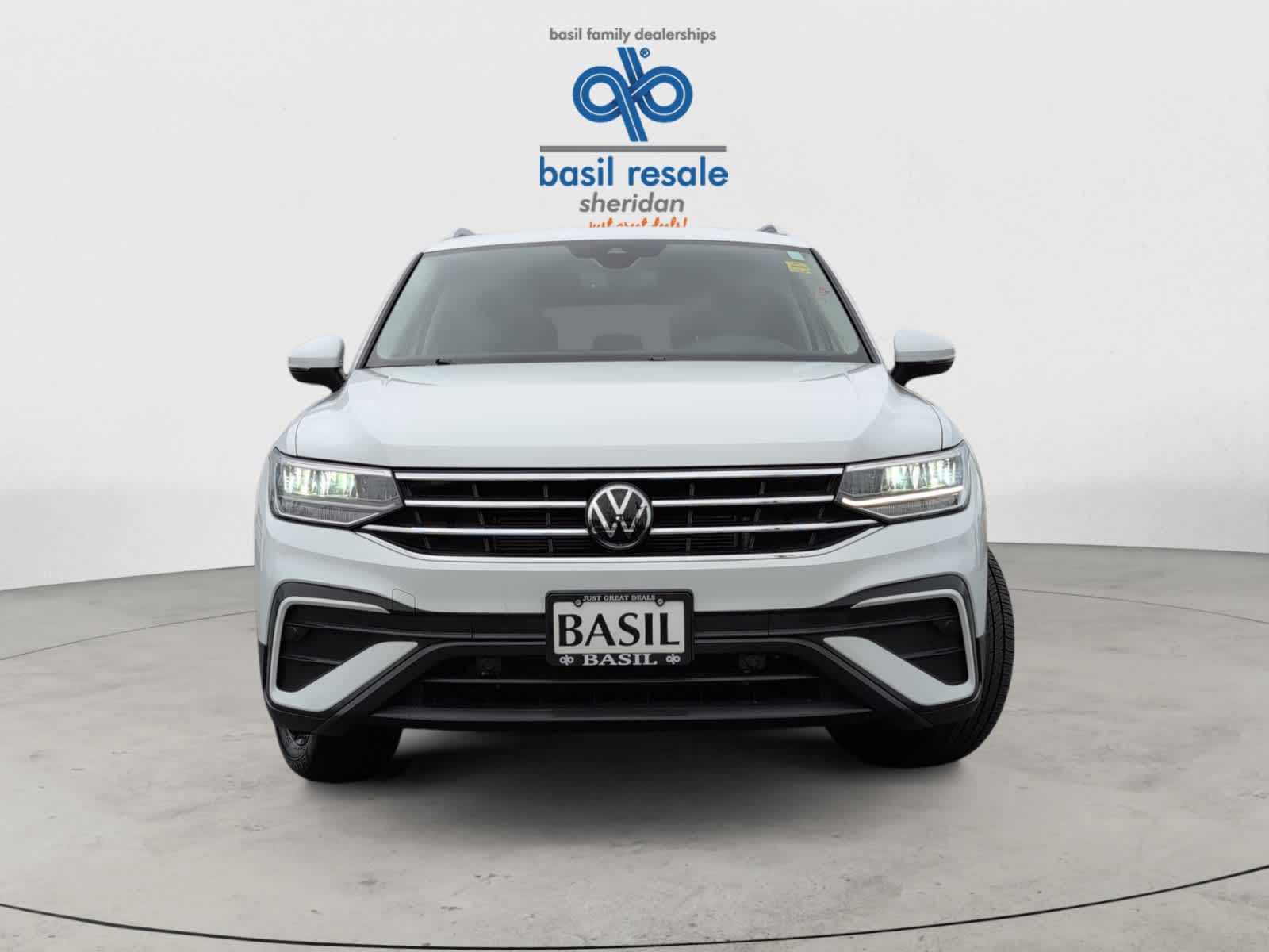2022 Volkswagen Tiguan SE photo 6