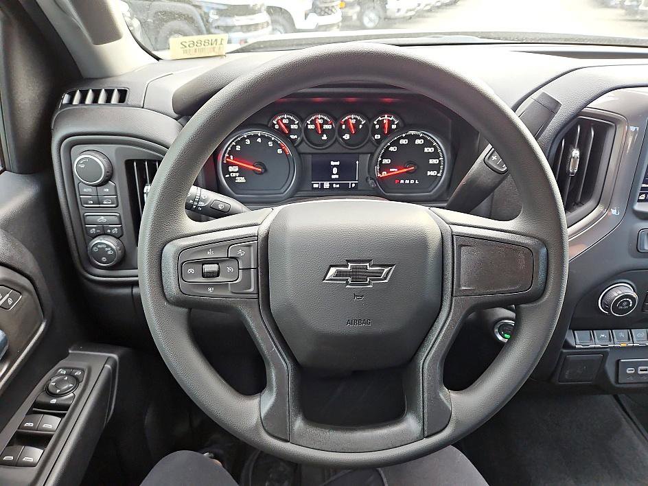 2026 Chevrolet Silverado 1500 Custom photo 15