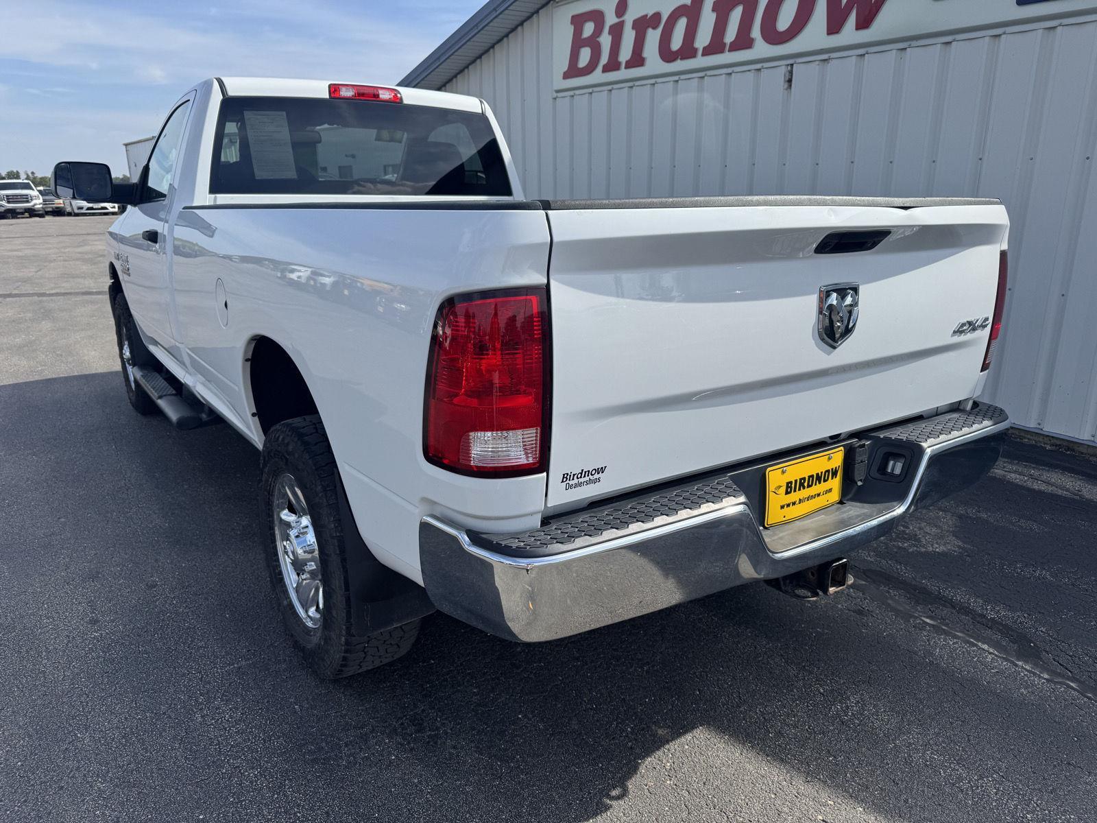 2017 Ram 2500 Tradesman photo 4