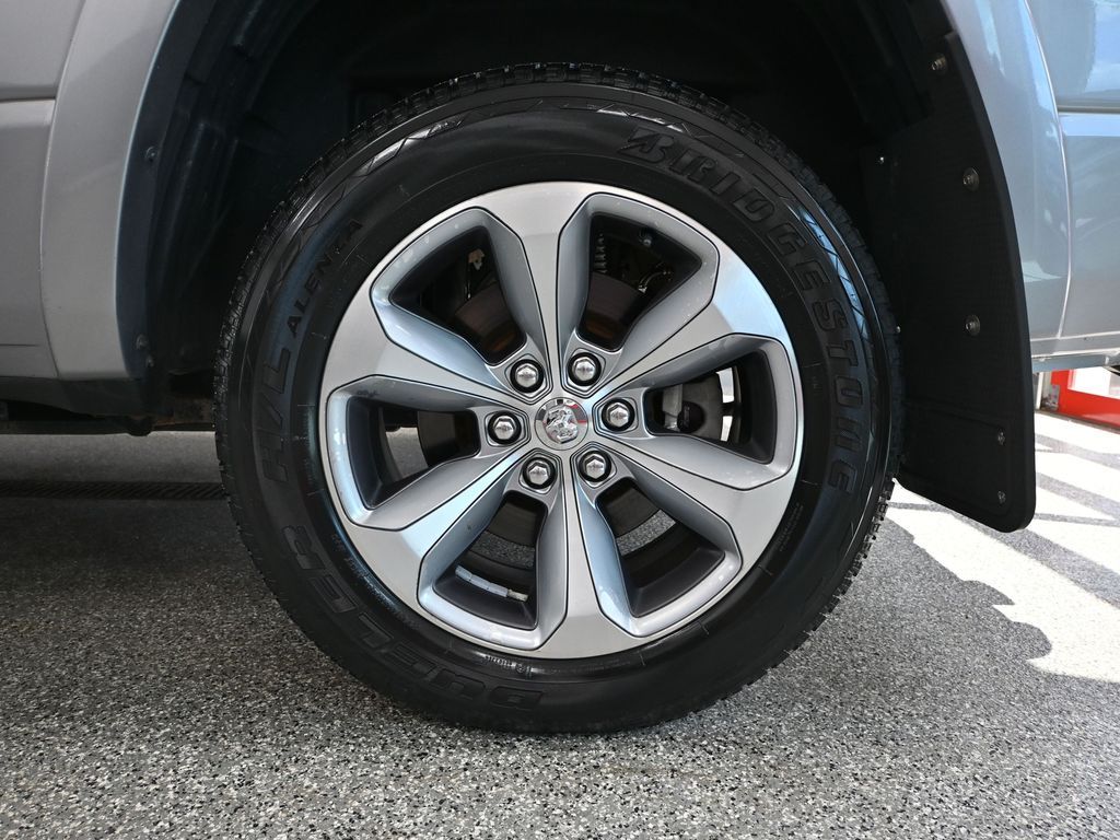 2020 Ram 1500 Limited photo 11