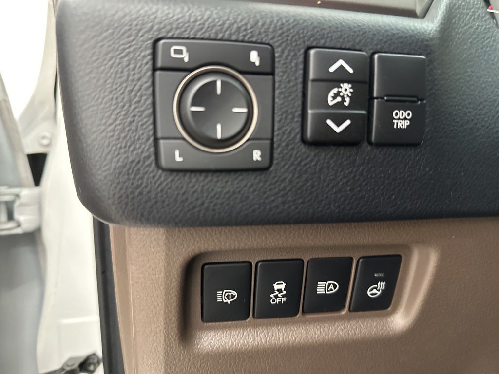 2023 Lexus GX 460 photo 18