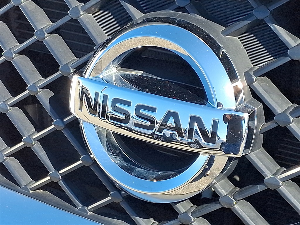 2021 Nissan Frontier SV photo 5