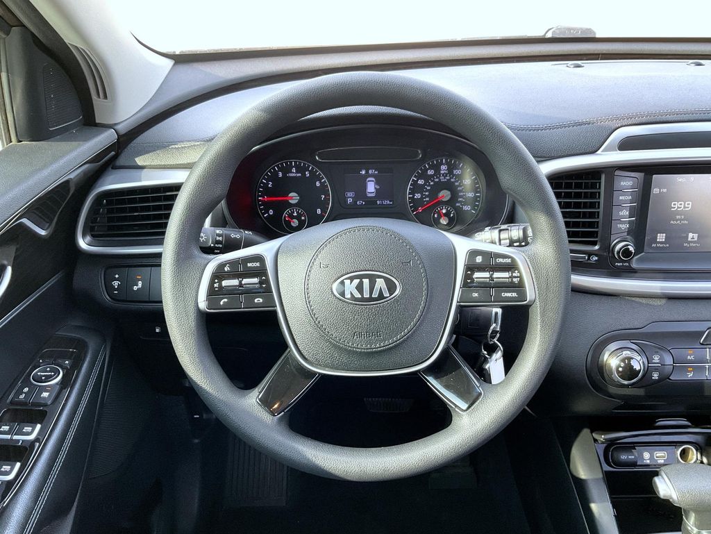 2019 Kia Sorento LX photo 11