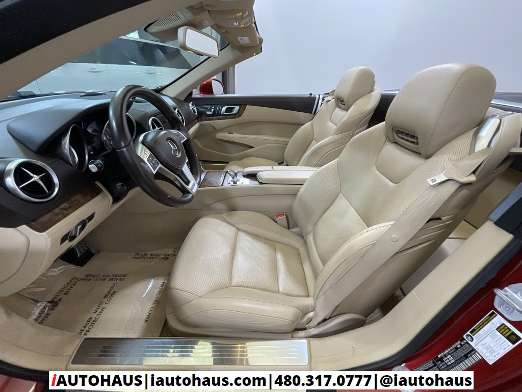 2016 Mercedes Benz SL 400 photo 14