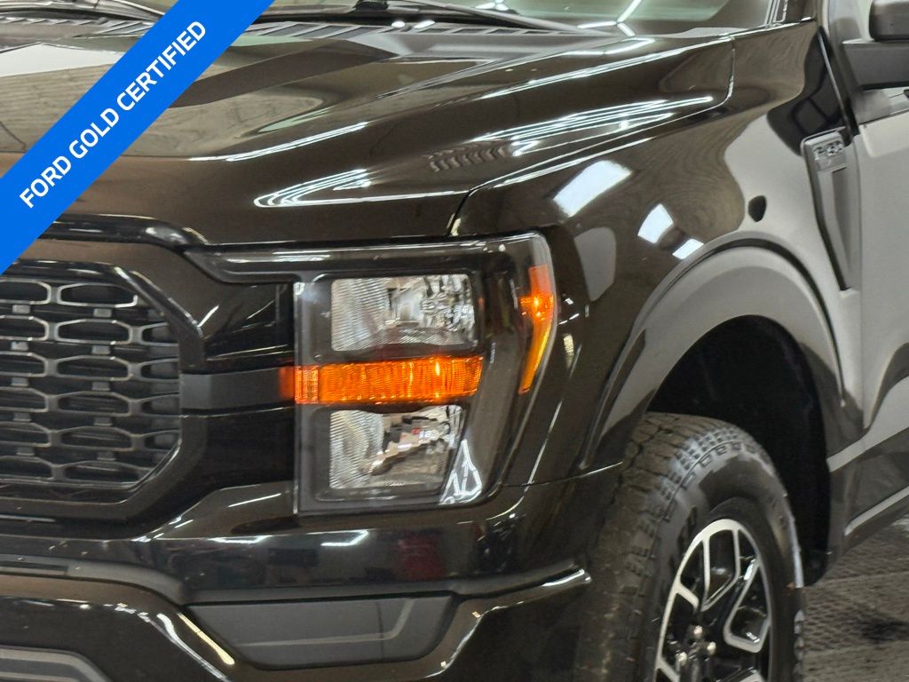 2023 Ford F-150 XL photo 4