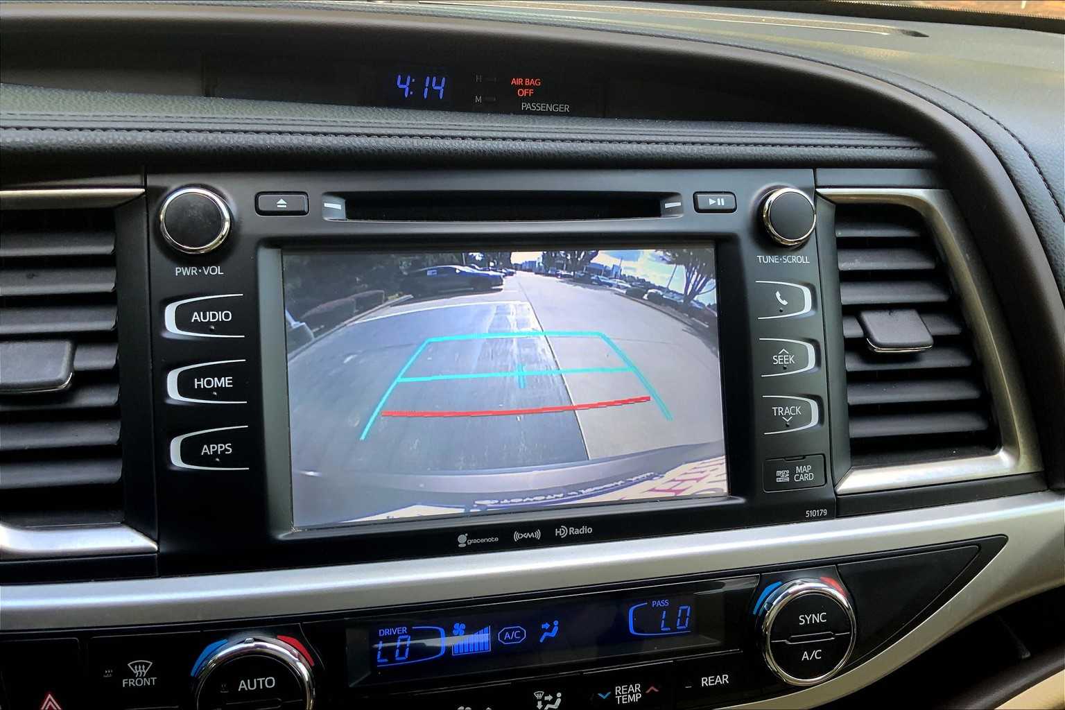 2017 Toyota Highlander XLE photo 27
