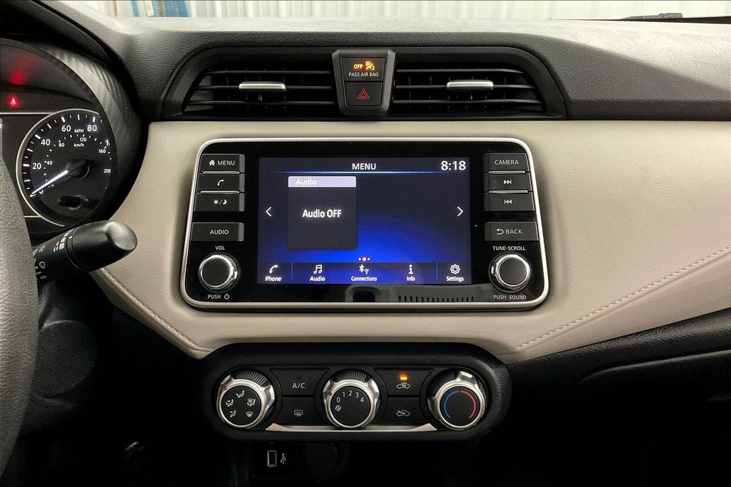 2021 Nissan Versa 1.6 SV photo 30
