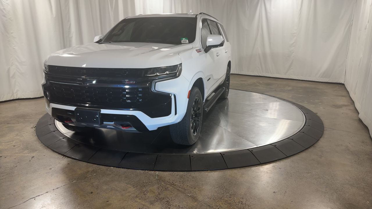 2022 Chevrolet Tahoe Z71 photo 2