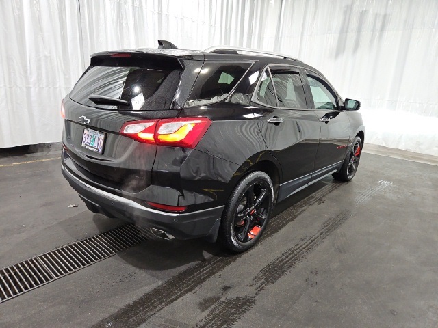 2020 Chevrolet Equinox Premier photo 3