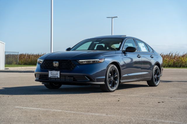 2025 Honda Accord SE photo 3