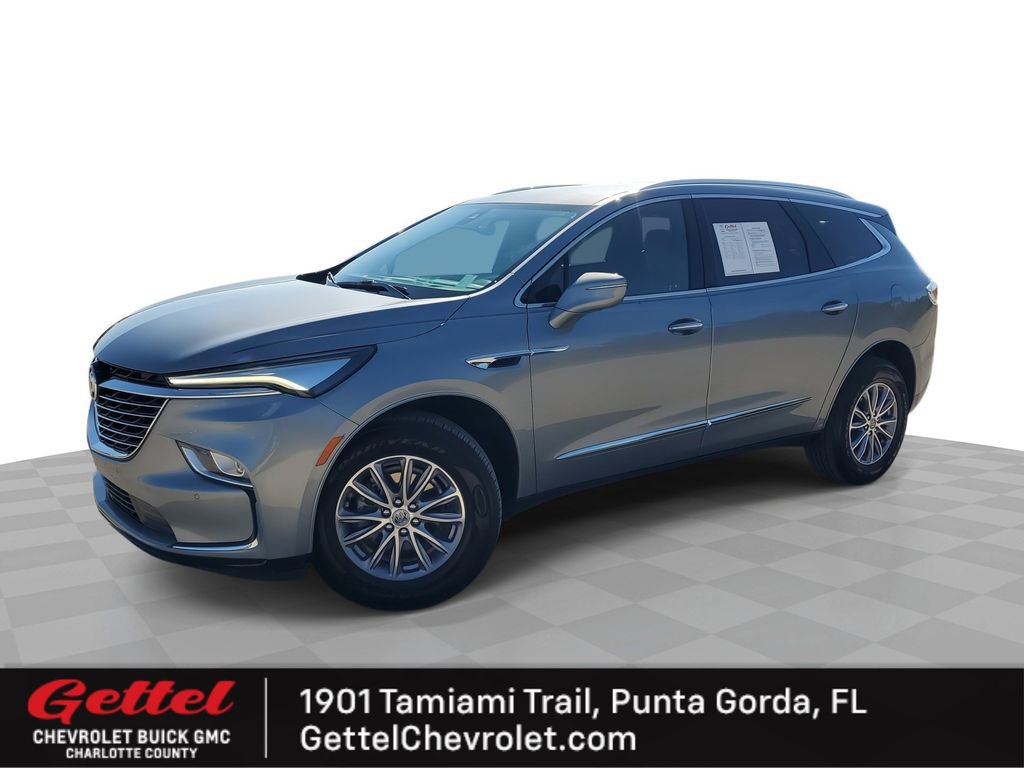 2023 Buick Enclave Essence's photo
