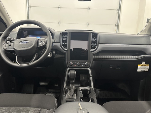 2025 Ford Ranger XL photo 3