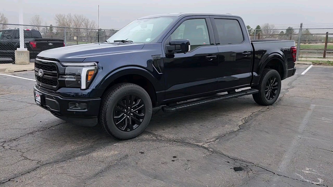 2025 Ford F-150 Lariat photo 2