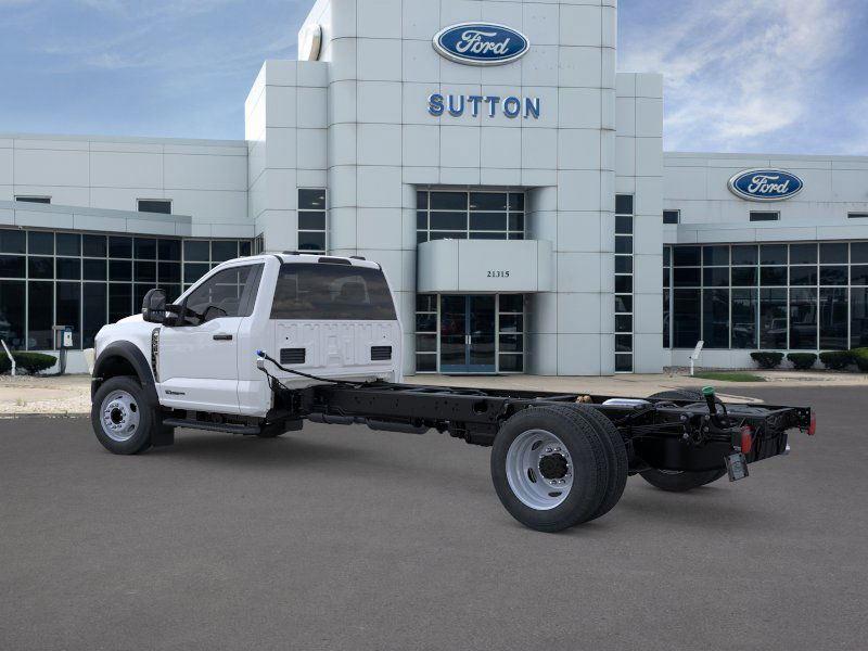 2025 Ford F-550 XL photo 2