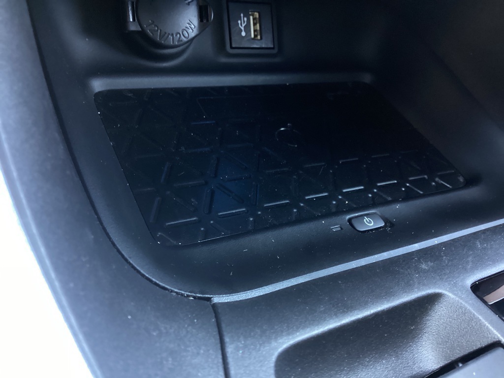 2023 Toyota RAV4 Hybrid XSE photo 11