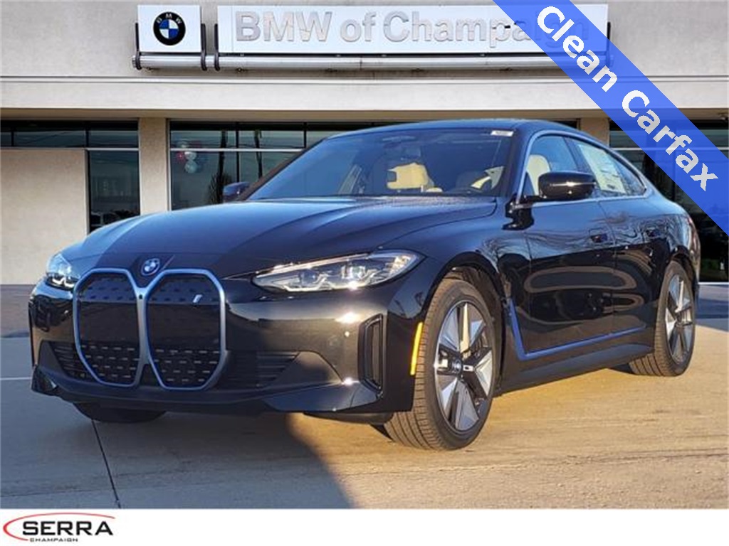 2024 BMW i4 40's photo