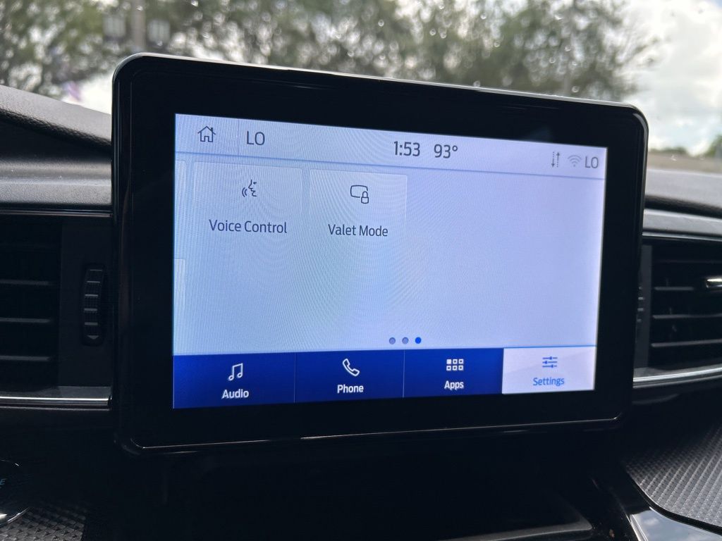 2023 Ford Explorer ST photo 29