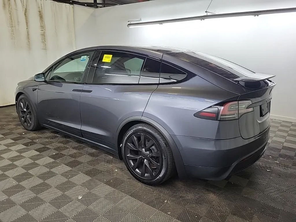 2022 Tesla Model X photo 3