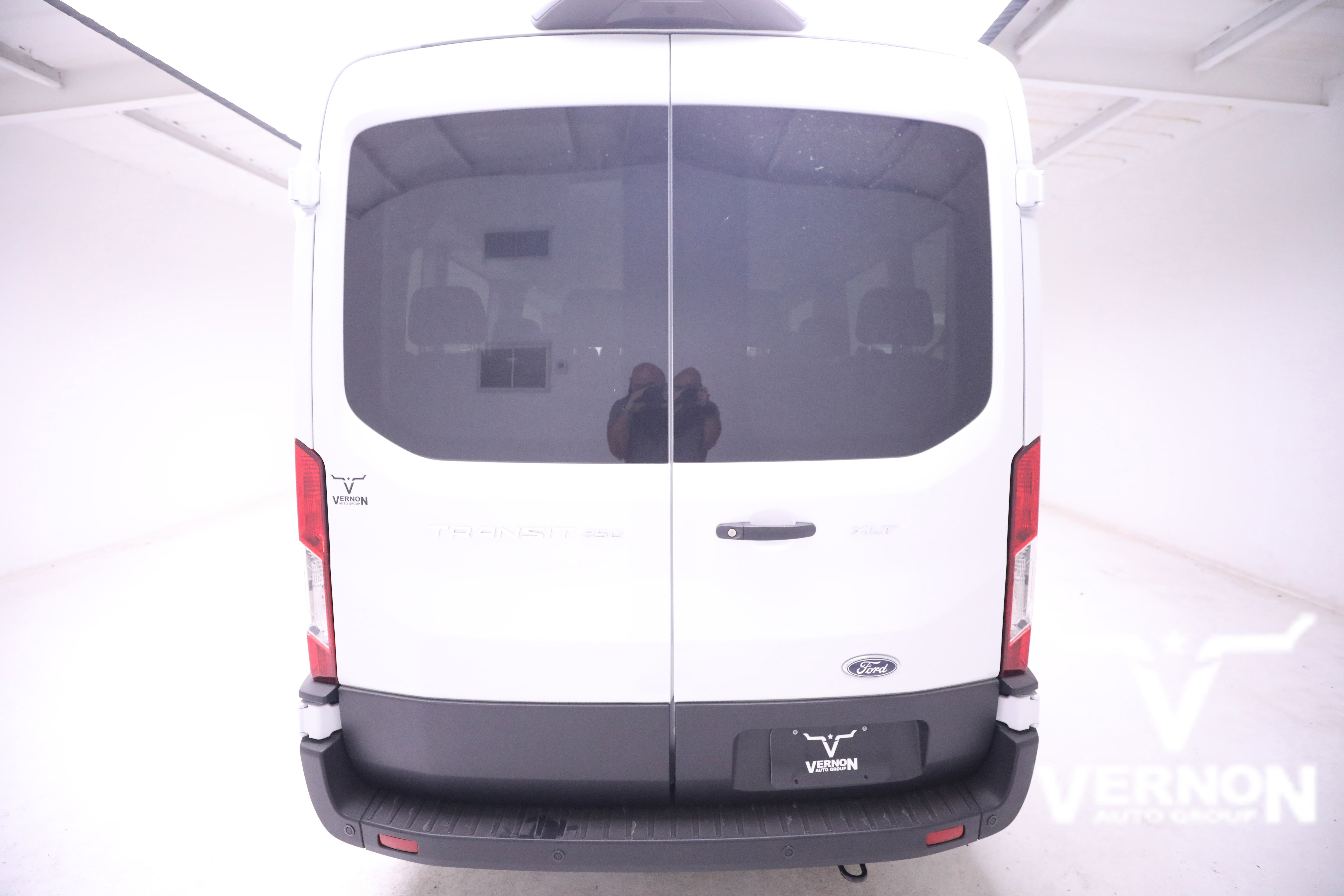 2025 Ford Transit Passenger Van XLT photo 2