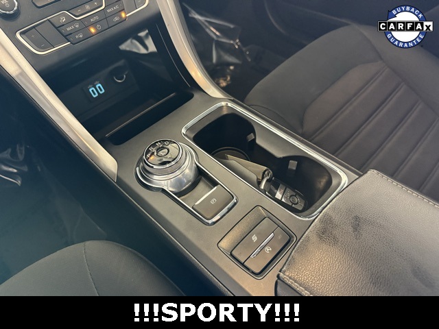 2020 Ford Fusion SE photo 19