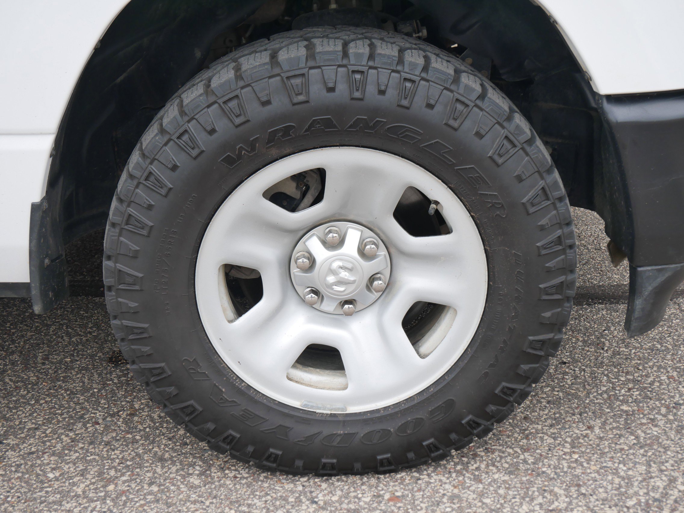 2022 Ram 1500 Tradesman photo 9