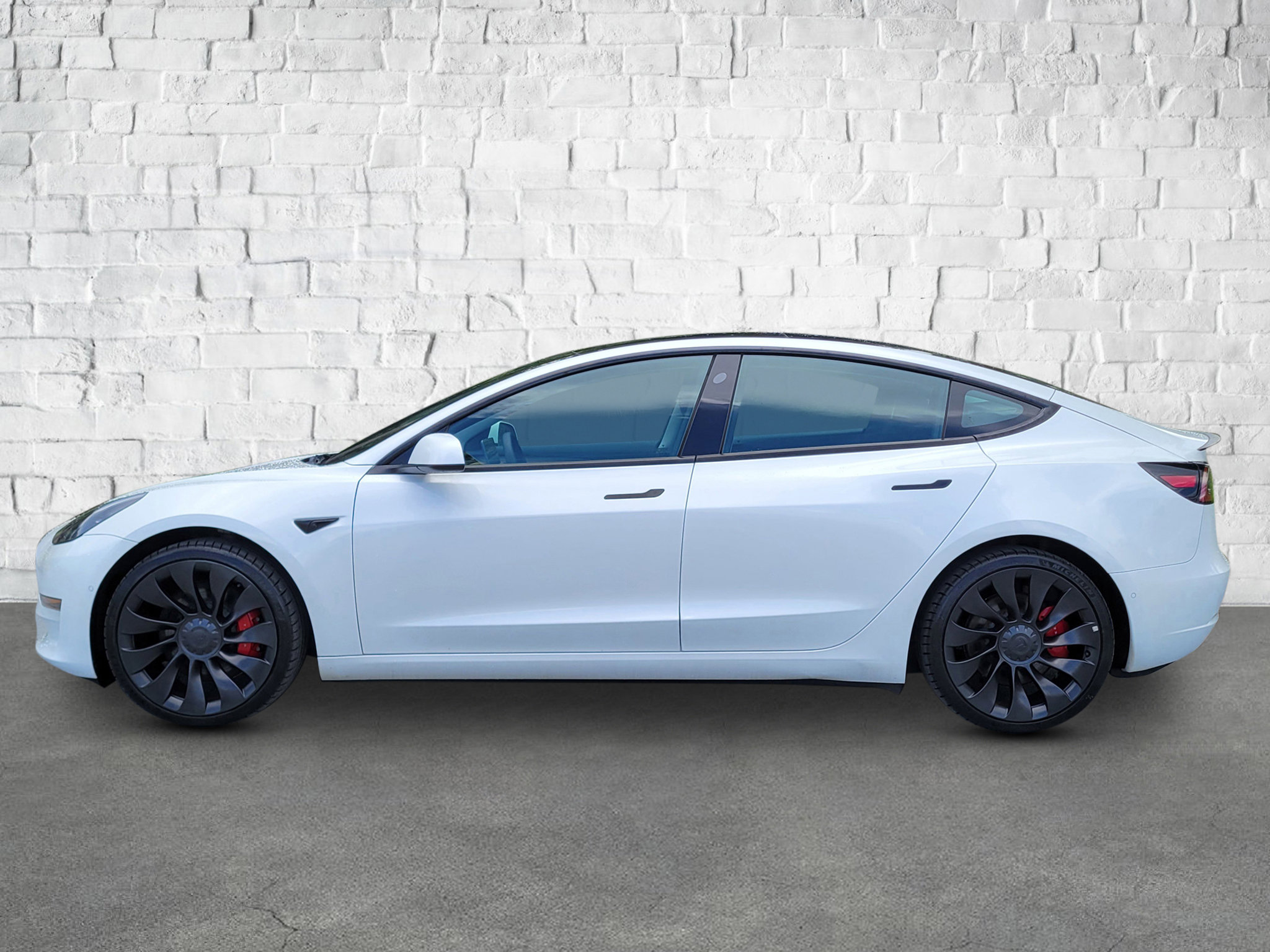 Used 2022 Tesla Model 3 Performance with VIN 5YJ3E1EC8NF329397 for sale in Sarasota, FL