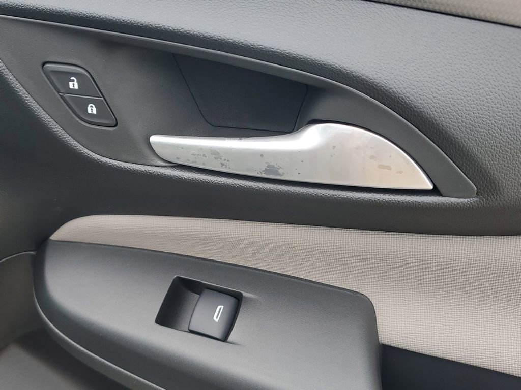 2025 Buick Envista Avenir photo 46
