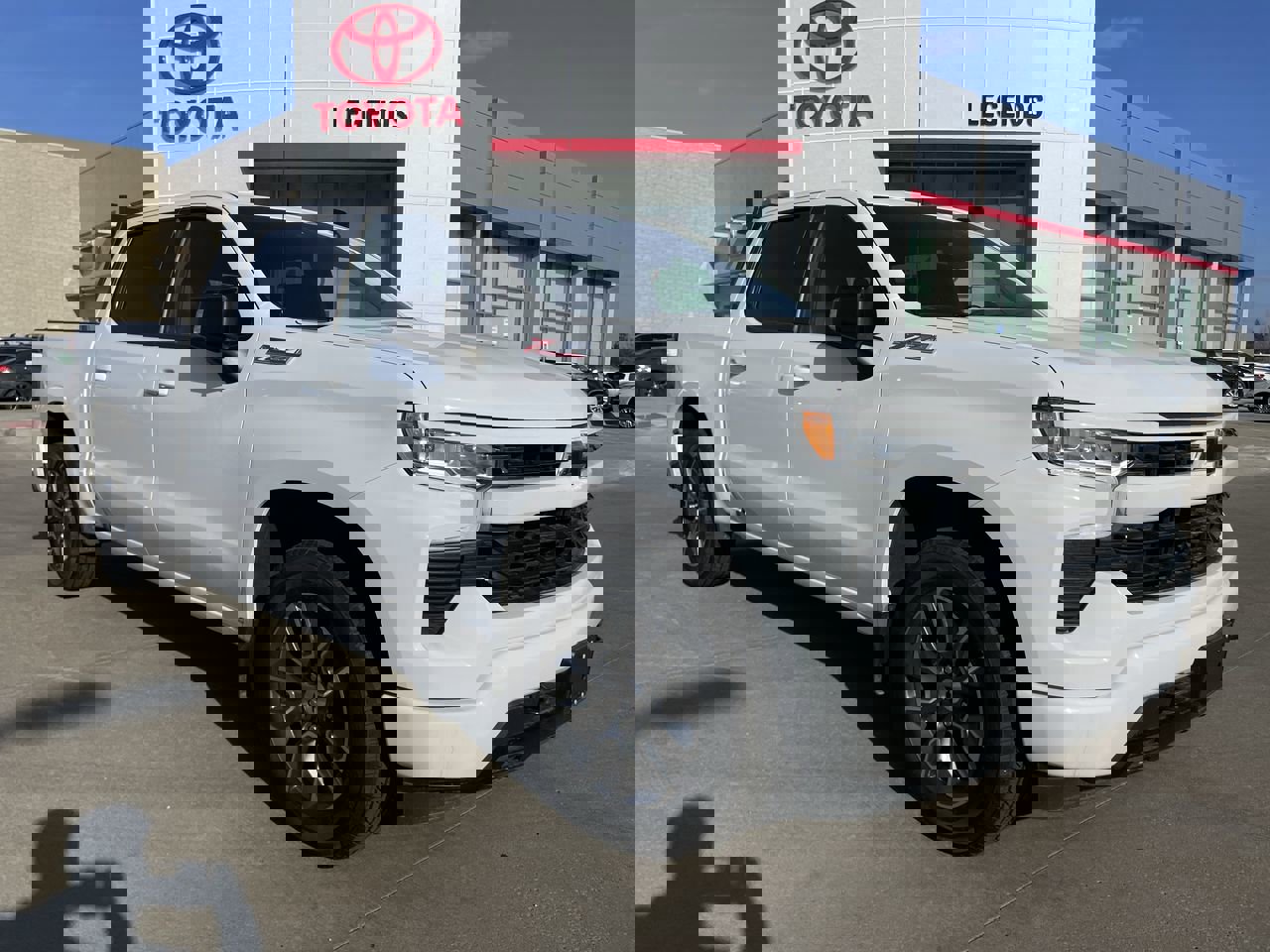 2023 Chevrolet Silverado 1500 RST's photo