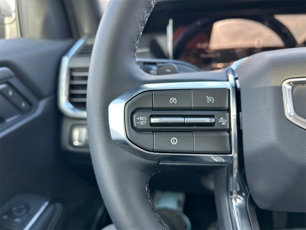 2026 GMC ACADIA - Image 19