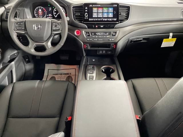 2025 Honda Ridgeline TrailSport photo 2