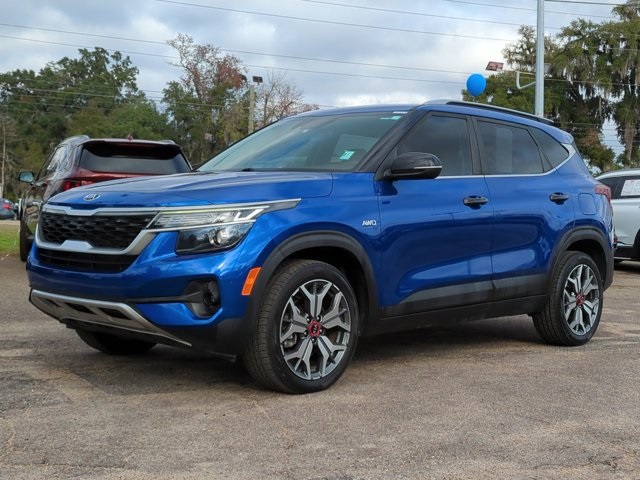 2021 Kia Seltos S's photo